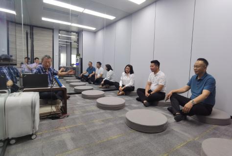 “ 疫情突围，共谋发展 ” 问鼎娱乐创新商学研习社举办线上分享会