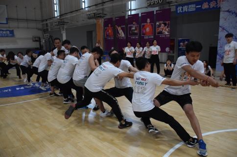 问鼎娱乐：热力四射夏季运动会，显华北大区激昂精气神