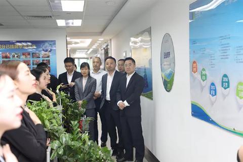 明光市市委书记被问鼎娱乐企业文化深深感动 | 深入沟通合作空间广阔